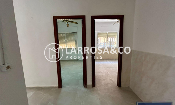 Reventa - Apartamento - Torrevieja - Centro