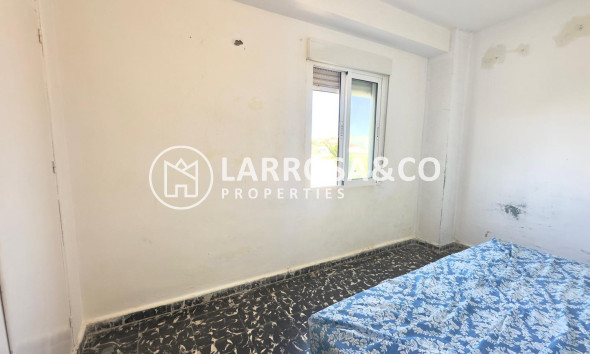 Resale - Apartment - Torrevieja - Zona los Frutales