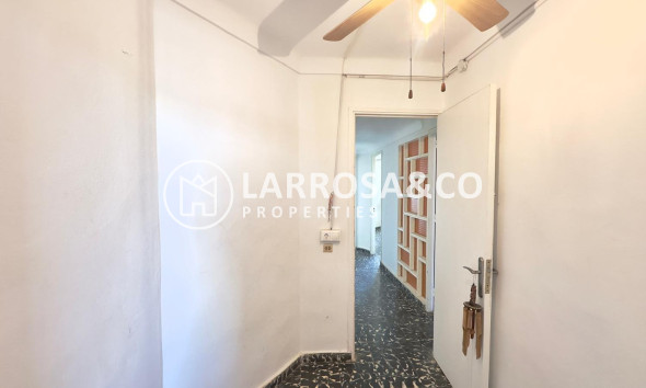 Resale - Apartment - Torrevieja - Zona los Frutales