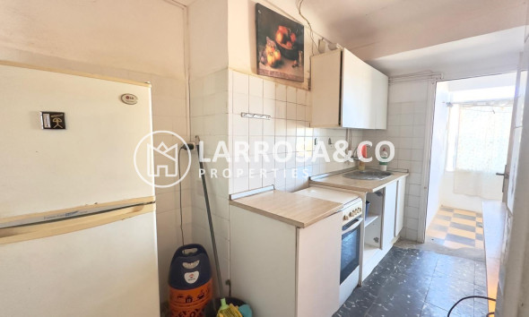 Resale - Apartment - Torrevieja - Zona los Frutales