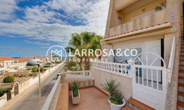 Resale - Apartment - Torrevieja - Cabo cervera