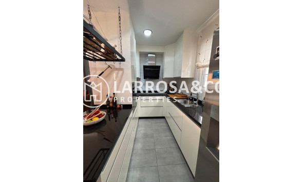 Вторичный рынок - Квартира - Торревьеха - torrevieja