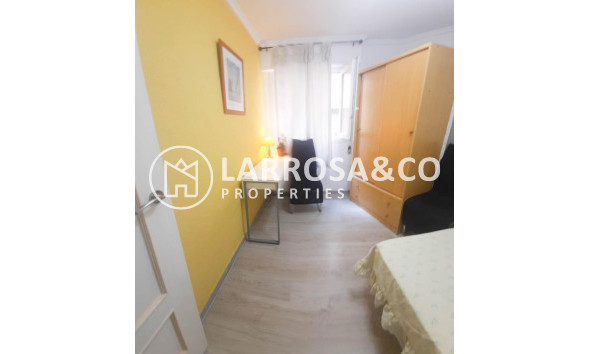 Reventa - Apartamento - Torrevieja - Centro