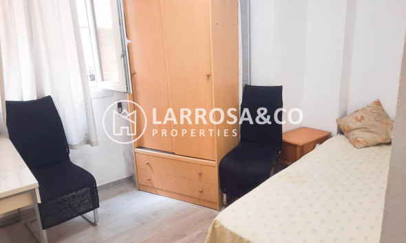 Reventa - Apartamento - Torrevieja - Centro