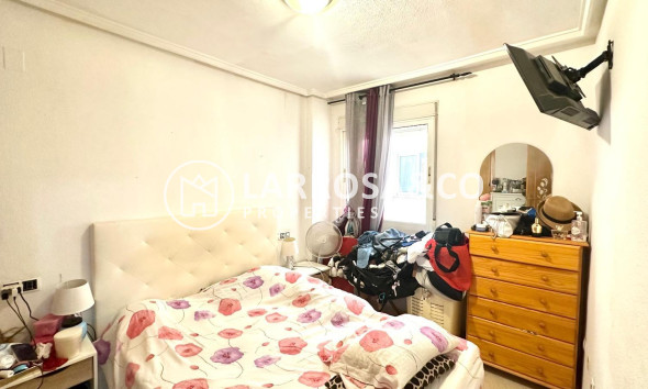 Herverkoop - Apartment - Torrevieja - Estacion de autobuses