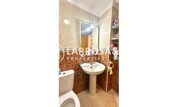 Herverkoop - Apartment - Torrevieja - Estacion de autobuses