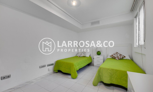 Reventa - Apartamento - Torrevieja - Centro