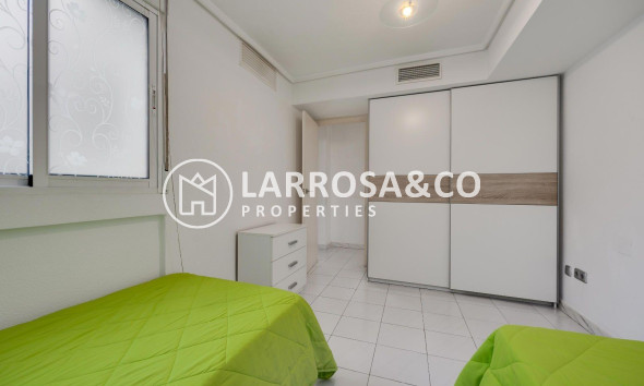 Reventa - Apartamento - Torrevieja - Centro