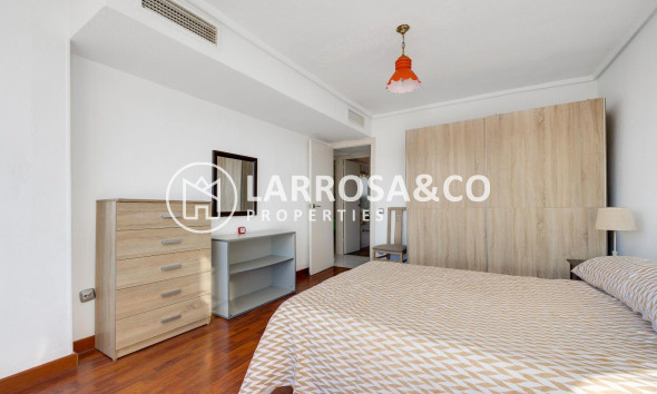 Reventa - Apartamento - Torrevieja - Centro