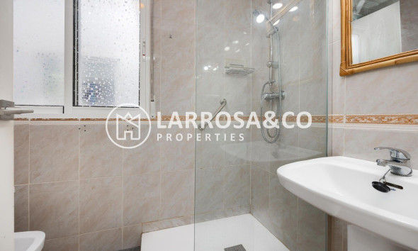 Reventa - Apartamento - Torrevieja - Centro