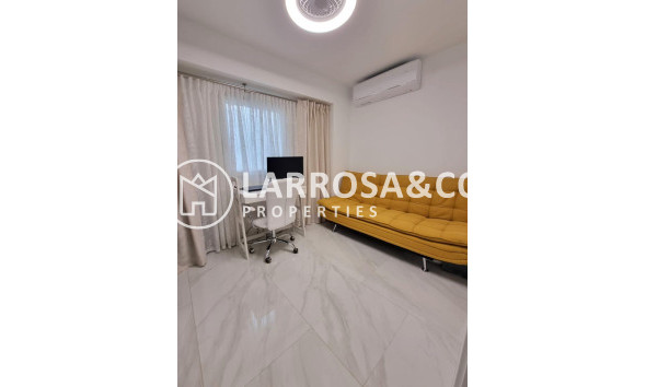 Reventa - Apartamento - Torrevieja - Centro