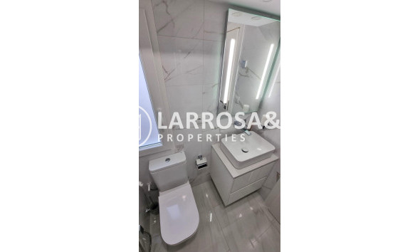 Reventa - Apartamento - Torrevieja - Centro