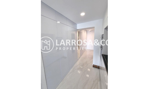 Reventa - Apartamento - Torrevieja - Centro