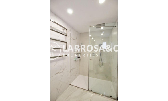 Вторичный рынок - Квартира - Торревьеха - torrevieja