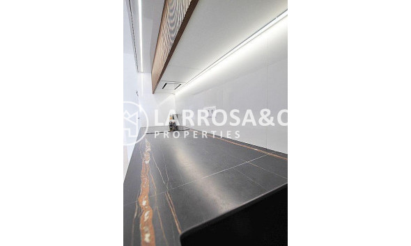 Вторичный рынок - Квартира - Торревьеха - torrevieja