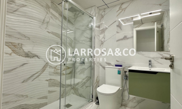 Resale - Apartment - Torrevieja - Costa Blanca