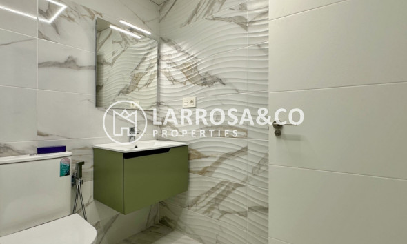 Resale - Apartment - Torrevieja - Costa Blanca