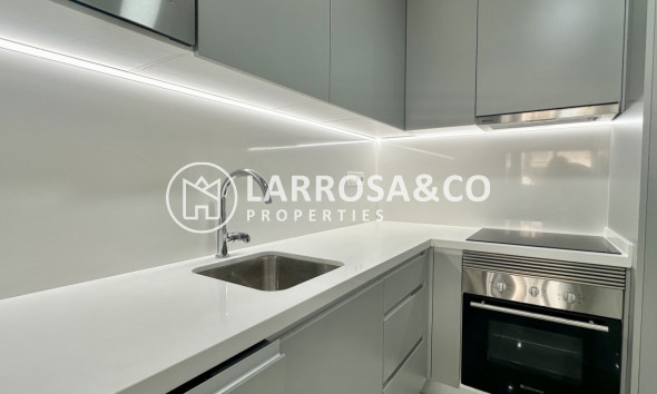 Resale - Apartment - Torrevieja - Costa Blanca