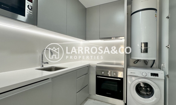 Resale - Apartment - Torrevieja - Costa Blanca