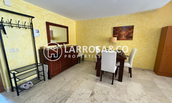 Resale - Apartment - Torrevieja - Punta Prima
