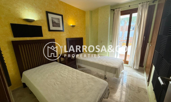 Resale - Apartment - Torrevieja - Punta Prima