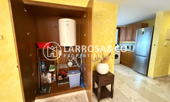 Resale - Apartment - Torrevieja - Punta Prima