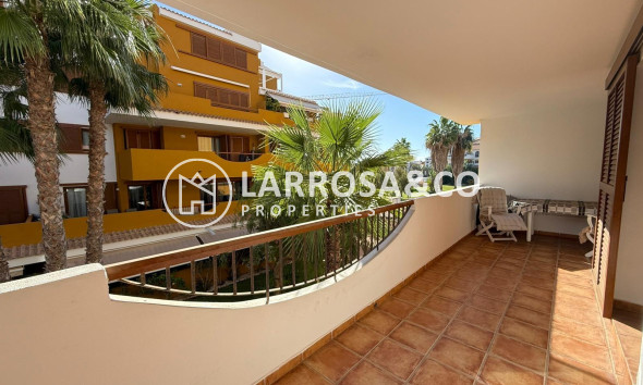 Resale - Apartment - Torrevieja - Punta Prima