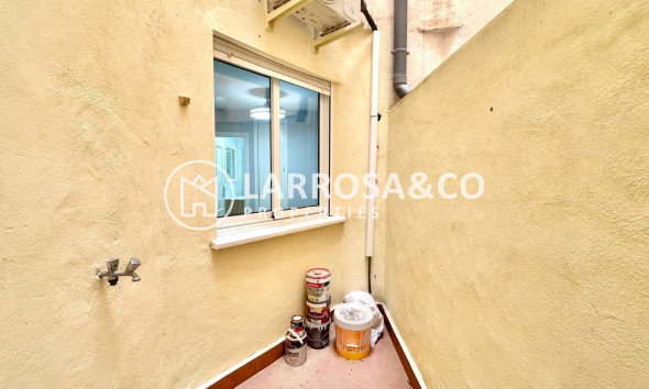 Resale - Apartment - Torrevieja - La Mata