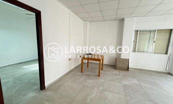 Reventa - Apartamento - Torrevieja - Playa Los Locos