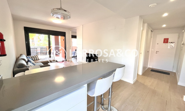 Reventa - Apartamento - Villamartín - Costa Blanca