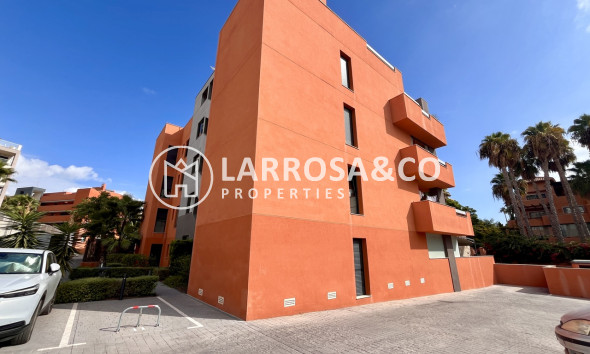 Reventa - Apartamento - Villamartín - Costa Blanca