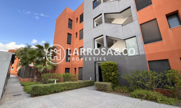 Reventa - Apartamento - Villamartín - Costa Blanca