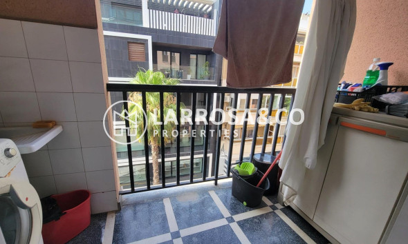 Resale - Apartment - Torrevieja - Centro