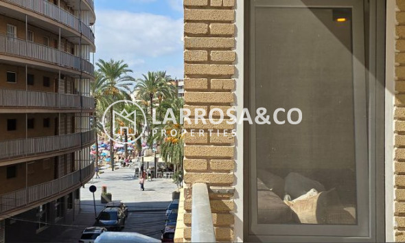 Resale - Apartment - Torrevieja - Centro