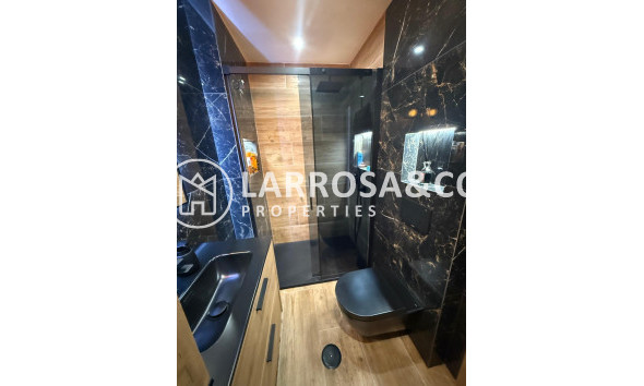 Reventa - Apartamento - Torrevieja - Parque de las Naciones