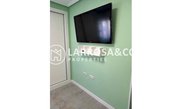 Вторичный рынок - Квартира - Торревьеха - Nueva Torrevieja