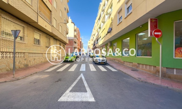 A Vendre - Apartment - Torrevieja - Centro