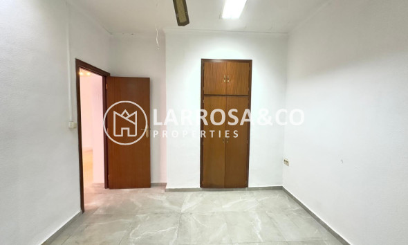 A Vendre - Apartment - Torrevieja - Centro