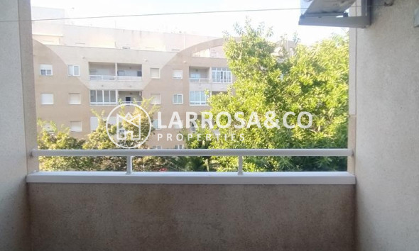 Reventa - Apartamento - Torrevieja - El molino