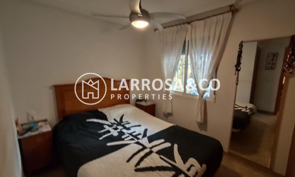 Resale - Apartment - Torrevieja - Estacion de autobuses