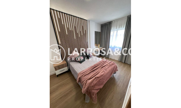 Reventa - Apartamento - Torrevieja - Playa del cura