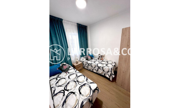 Reventa - Apartamento - Torrevieja - Playa del cura