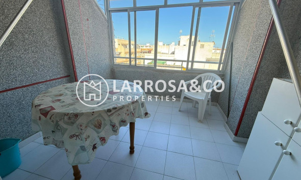 Resale - Apartment - Torrevieja - Playa del cura