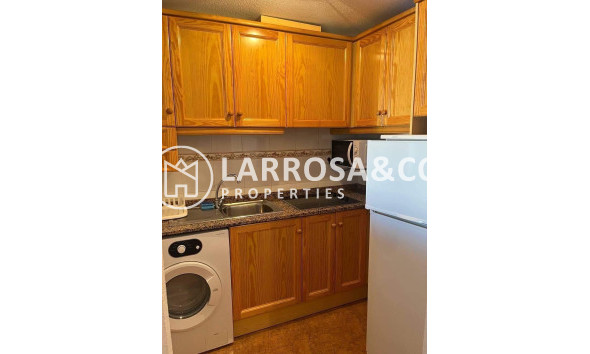 Resale - Apartment - Torrevieja - El molino