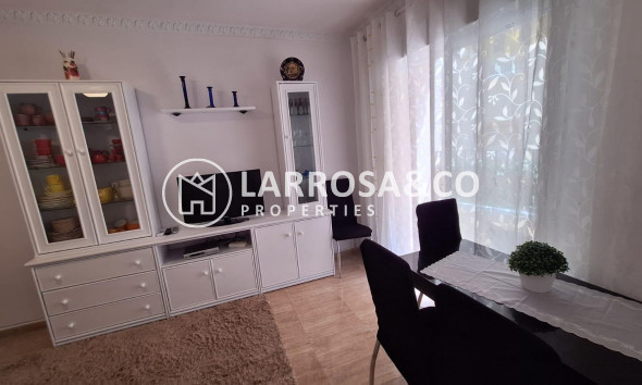 Resale - Apartment - Torrevieja - Playa del cura