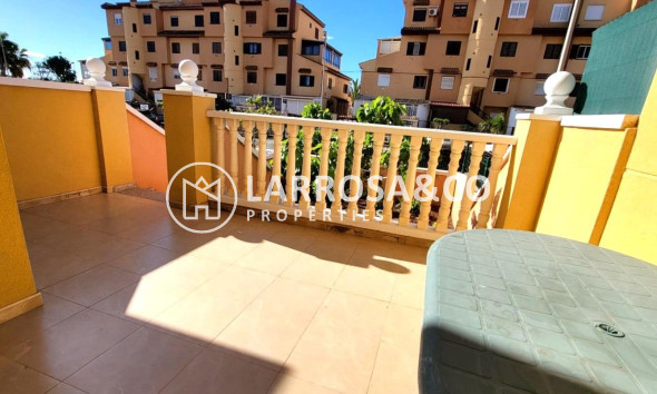 Resale - Apartment - Torrevieja - Aguas Nuevas