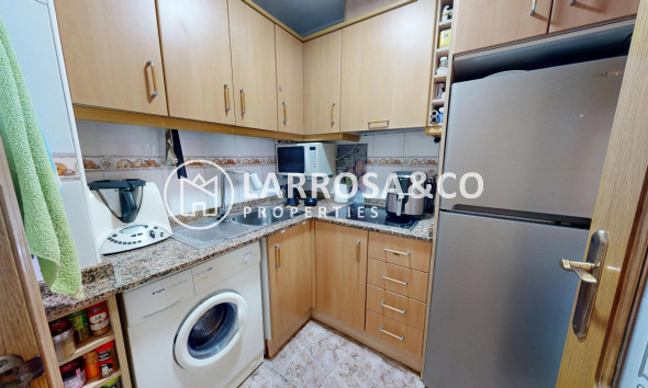 Herverkoop - Apartment - Torrevieja - Estacion de autobuses