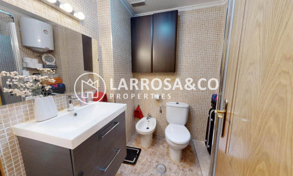 Herverkoop - Apartment - Torrevieja - Estacion de autobuses