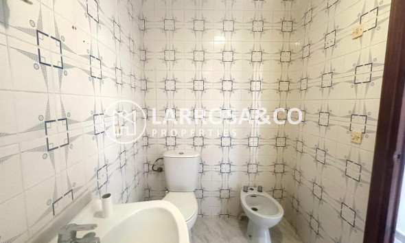 Вторичный рынок - Квартира - Торревьеха - Estacion de autobuses