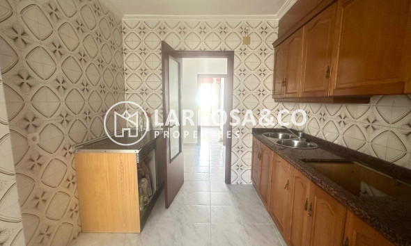 Вторичный рынок - Квартира - Торревьеха - Estacion de autobuses